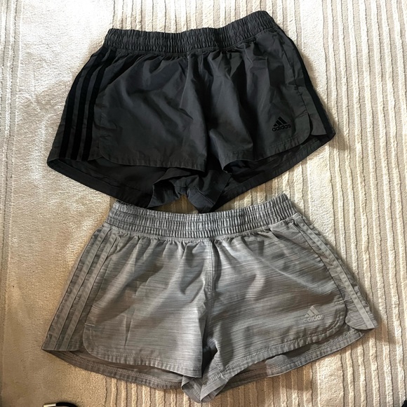 adidas shorts - 10 each - Picture 3 of 3